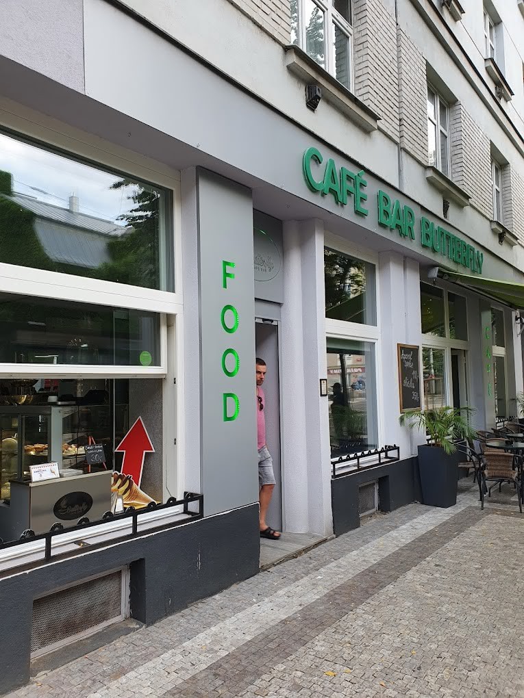 Cafe & Bar Butterfly – Praha 7-Holešovice, Komunardů