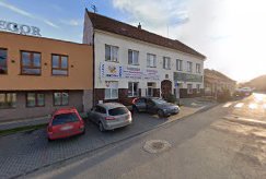Točená zmrzlina Svobodová – Modřice, náměstí Svobody