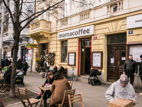 Mamacoffee – Praha 3, Náměstí Jiřího z Poděbrad